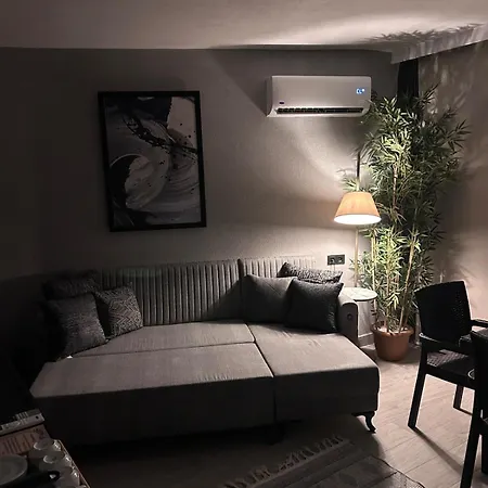 Boutique With Sea View In Crush House 图兰克